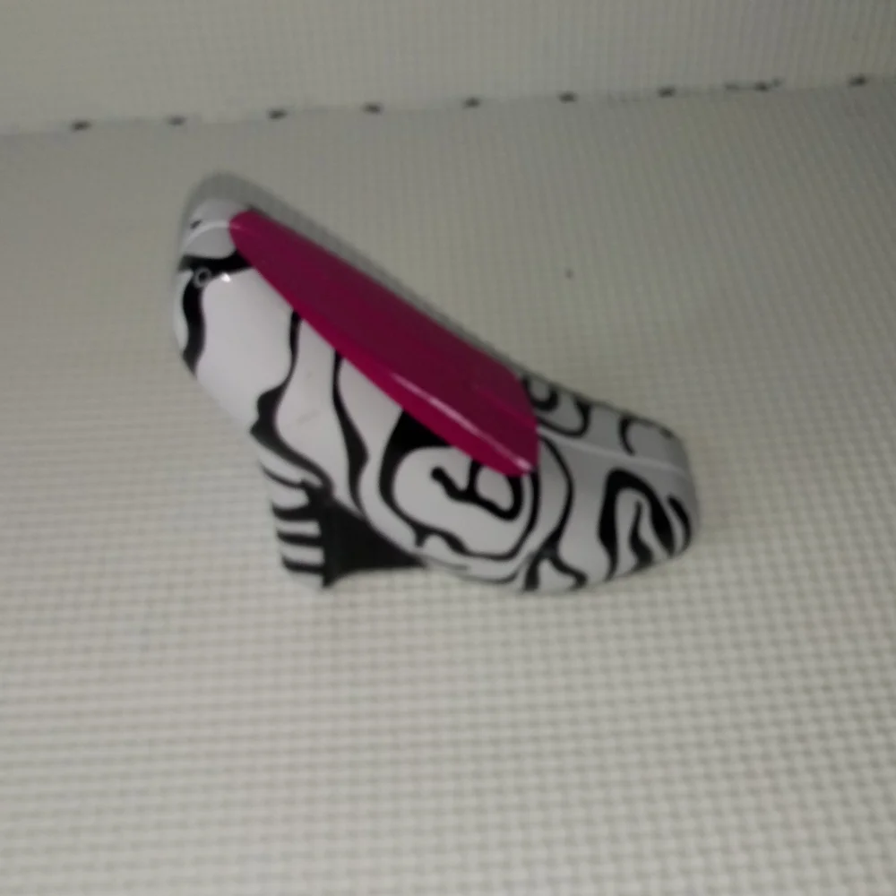 Zebra print with paint miniature high heel ornament